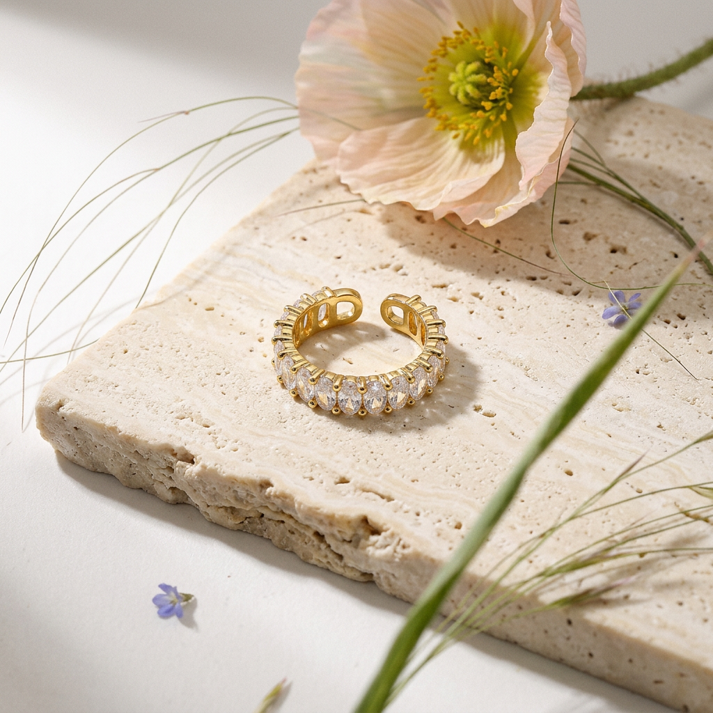 Vionia Golden Oval Pavé Band Ring